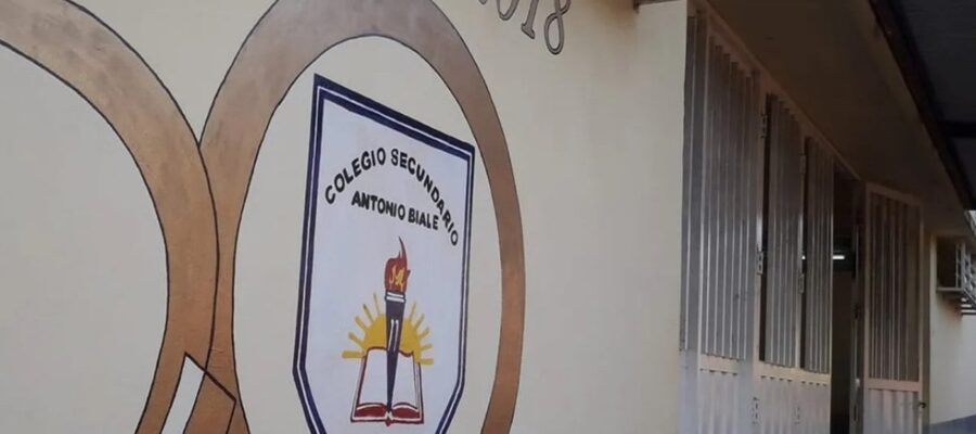 Un grupo de alumnos drogó a una docente en Corrientes porque "era muy exigente"