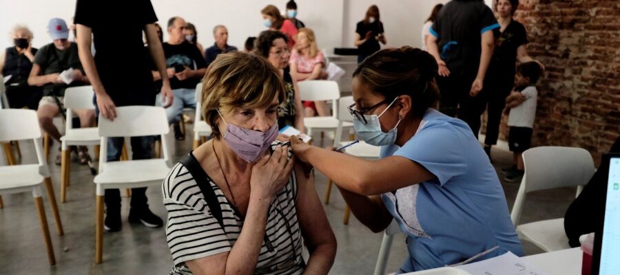 COVID-19: la Ciudad abre cinco nuevos centros de vacunación con turno previo