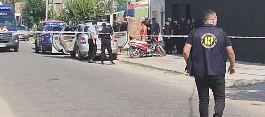 Ataque a tiros a un bar en Rosario: dos muertos y tres heridos