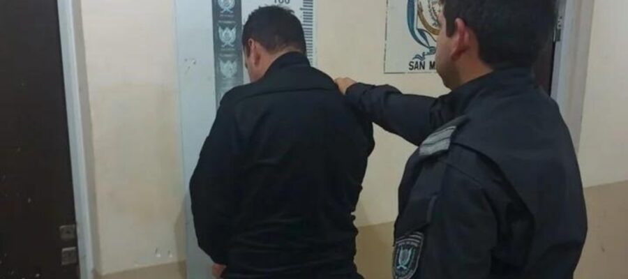 Insólito: detuvieron a un hombre que se hacía pasar por policía y ofrecía sus servicios a locales