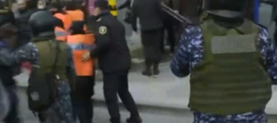 Piden que vaya a juicio el policía que reprimió a docentes en la protesta de Lomas de Zamora en 2022