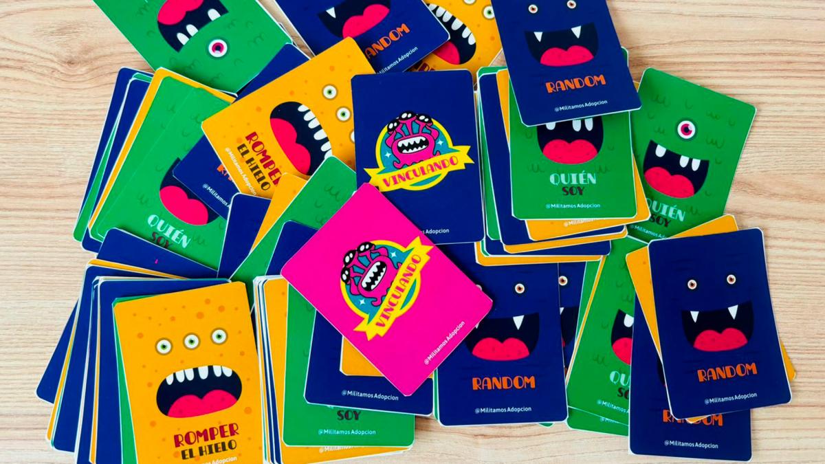 El juego est pensado para que las futuras familias puedan conocerse a travs de las ms variadas preguntas Foto Gentileza Militamos Adopcin