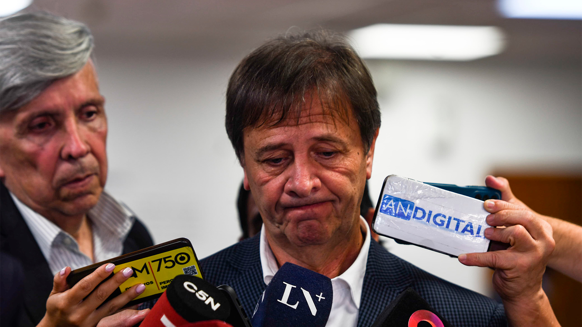 Aseguran que el oficialismo no volverá a tratar en Diputados la ley "Bases"