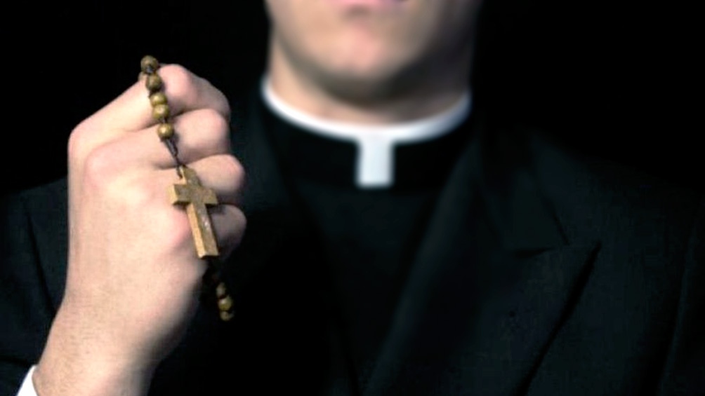 Los Tribunales estatales hicieron lugar a la demanda contra un sacerdote y el Arzobispado de Mendoza