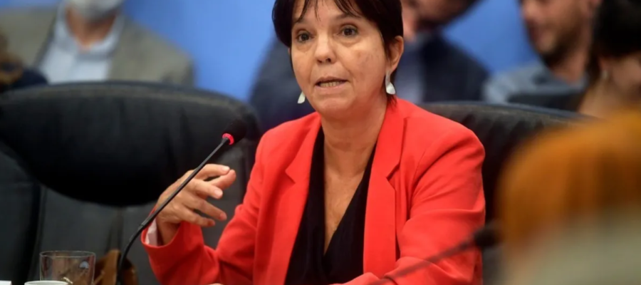 Mercedes Marcó del Pont cuestionó al dólar a .500: “No es libre”