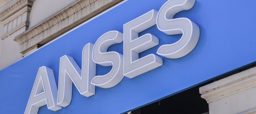 ANSES activa los pagos clave de fin de agosto: quiénes cobran del 24 al 28