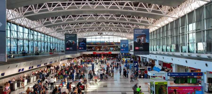 US$ 600 millones y una concesión hasta 2049: el acuerdo que cambiará el futuro de 35 aeropuertos argentinos