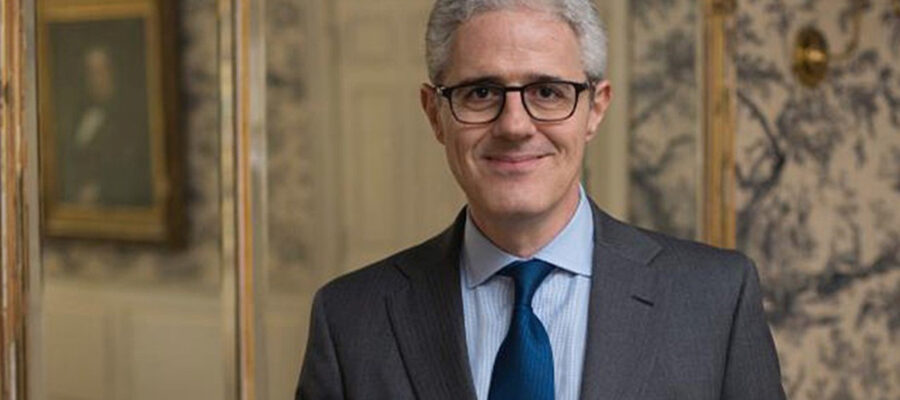 Ades: «Decirle a alguien que no llega a fin de mes que los datos dicen otra cosa es la forma más rápida de perder una discusión»