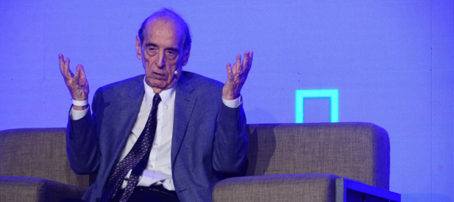 El economista que escucha Milei lanzó una dura advertencia: el error que podría provocar una corrida del dólar en 2027