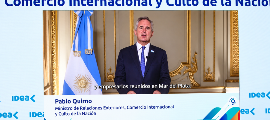 Quirno lanzó un mensaje directo desde París: “Ahora tienen las condiciones y deben invertir”